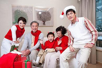 带着兄弟去蹲草！国风沙盒生存新游《剑气劫》今日公测